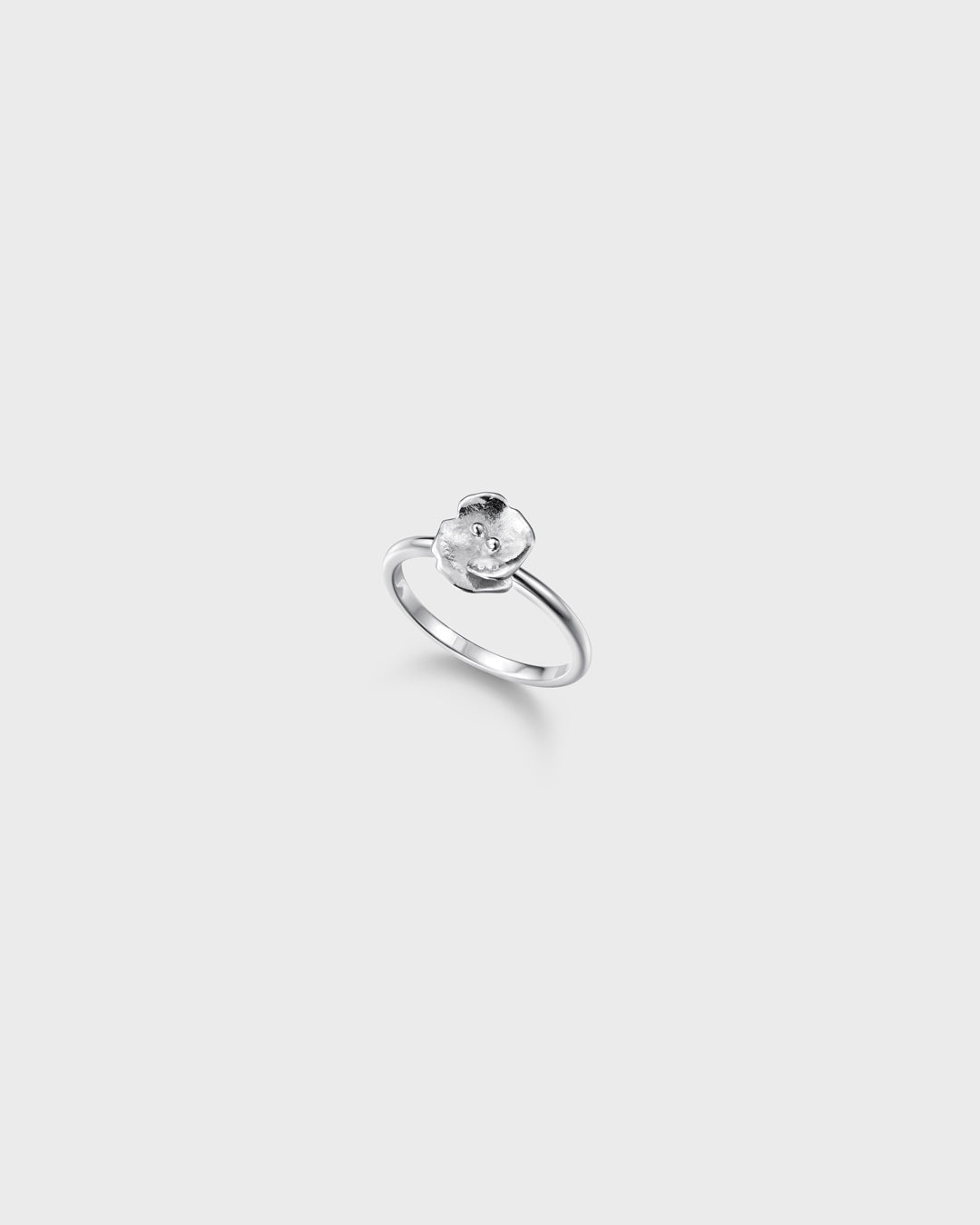 Summer Night Rose ring white gold